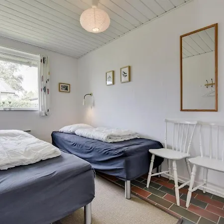 Hilmer - From The Sea By Interhome Feriehus *