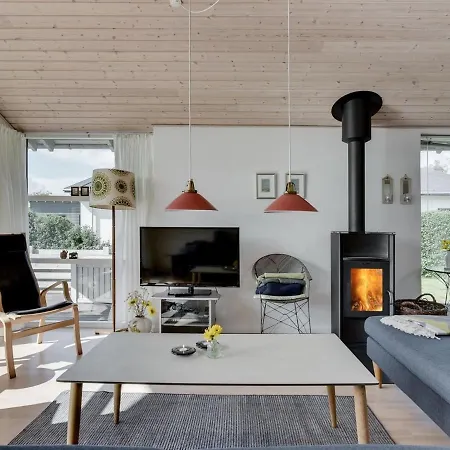 Feriehus Hilmer - From The Sea By Interhome *